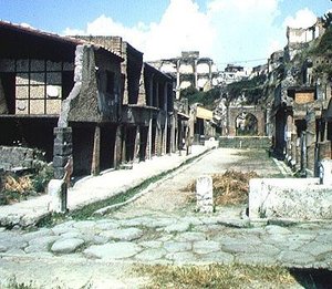 Udsigt over Decumanus Maximus (hovedvejen) af Roman