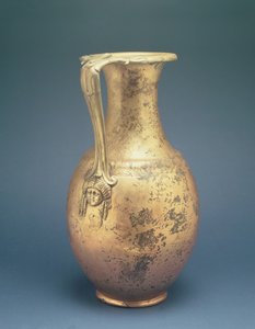 Vinkande med dekorativt hank, fra det romerske sted i Newstead, Melrose, sent i det 1. århundrede e.Kr. (bronze) af Roman