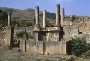 Udsigt over nymfeum, den høje kejsertid (27 f.Kr.-395 e.Kr.) af Roman Imperial Period
