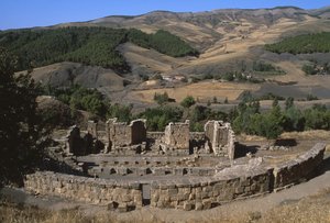 Udsigt over teatret, højkejsertid (27 f.Kr.-395 e.Kr.) af Roman Imperial Period