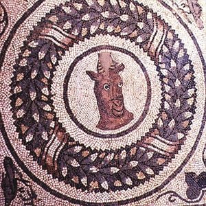 Antilops hoved, romersk mosaik, tidligt 4. århundrede (mosaik) af Roman Roman