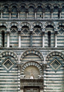 Romansk kunst: detalje af den polykrome facade af Romanesque