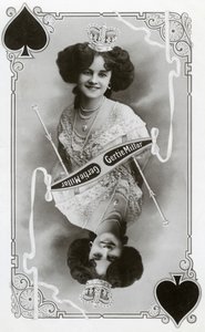 Gertie Millar, britisk skuespillerinde og sangerinde, c1905. af Rotary Photo