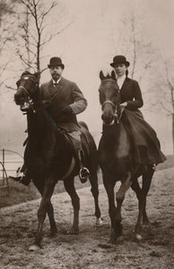 H.M. Kong George V. og prinsesse Mary, 1914. af Rotary Photo