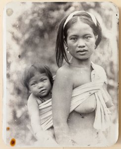 Ifugao mor og barn af Roy Barton