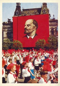 1. maj parade på Den Røde Plads, Moskva af Russian Photographer