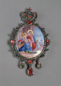 Panagia med miniature af Madonna og barn (malet emalje og præget sølv sæt med juveler) af Russian School