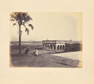 Agra; Akbars fort og palads med Taj i det fjerne, et andet vue af Samuel Bourne