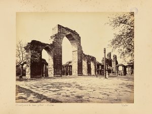 Delhi; Kutub Minar, oversigt over buerne af Samuel Bourne
