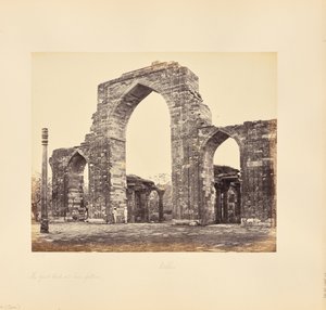 Delhi; Kutub Minar, den Store Bue og Jernsøjlen af Samuel Bourne