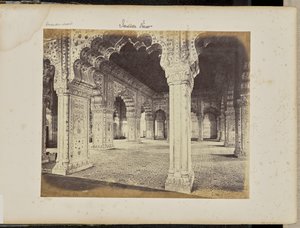 Delhi - Paladset, interiør af Diwan-i-Khas af Samuel Bourne