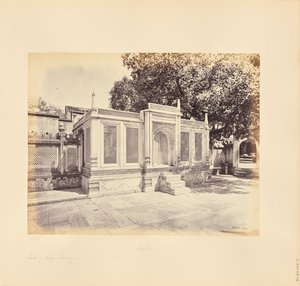 Delhi; Mirza Jehangirs grav. Dette er et stykke smukt marmorarbejde af Samuel Bourne