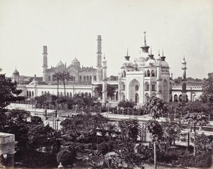 Zinat Algiyas grav i Husainabad Imambara-komplekset af Samuel Bourne