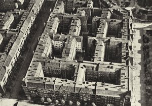 Berlin: Berliner Mietskasernen; Gamle bolighuse (s/h foto)