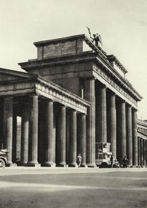 Berlin: Brandenburger Tor; Brandenburger Tor (s/h foto)