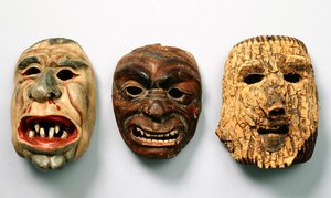 Tre østrigske julemasker (malet træ)