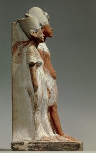 Gamle Egyptens kunst: Kong Akhenaten og Dronning Nefertiti. Malet kalkstensskulptur lavet omkring 1360 f.Kr. Paris, Musee Du Louvre