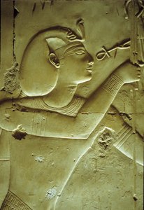 Det gamle Egypten, Vægmaleri/ristning, Seti I modtager livet, symboliseret ved ankh