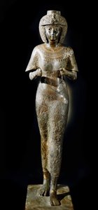 Egyptisk antikvitet: bronzestatue af dronning Karomama, kone til farao Takelot II. 21. dynasti. Paris, Louvre-museet