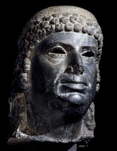 Hoved af Cleopatra III, basaltskulptur. Egyptisk civilisation, ptolemæisk periode, 2. århundrede f.Kr af School Egyptian