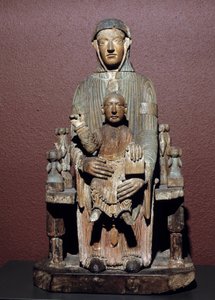 Art France: Jomfru i majeste egetræ udskåret (Auvergne), middelalderen. Riom, Musee Francisque Mandet af School French