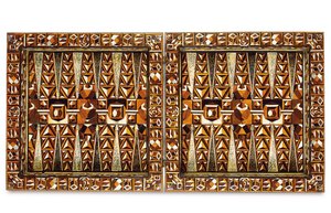 Sydtysk intarsia-spilæske, fra Augsburg eller Nürnberg, slutningen af det 16.-begyndelsen af det 17. århundrede (ibenholt, elfenben, perlemor, valnød og frugttræ) af School German