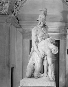 Menelaos støtter liget af Patroclus, kopi af en græsk original (marmor) af School Italian