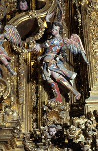 Detalje af Churrigueresque dekoration (malet gips)