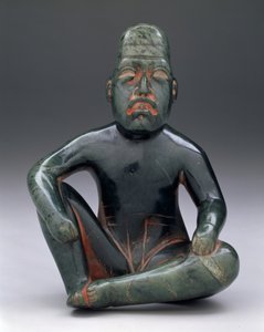 Siddende figur med hævet knæ, Highland Olmec, San Martin Texmelucan