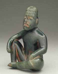 Siddende figur med hævet knæ, Highland Olmec, San Martin Texmelucan