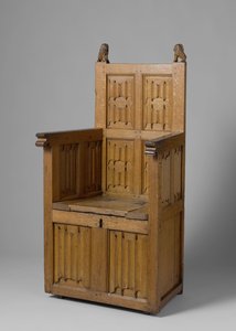 Lænestol med kasseformet fod, dekoreret med bogstavpanel og skjoldbærende løver af School Netherlandish