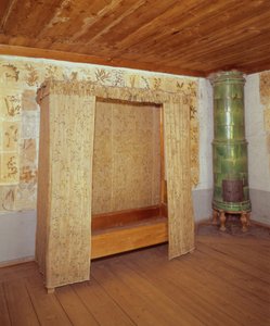 Sammenklappelig seng og keramisk komfur i Carl Linnaeus