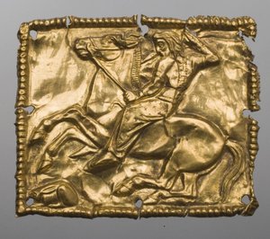 Art des steppes - skytisk kunst: Plaque, der viser en jagtscene. Guld, størrelse: 5,2x4,2, 5.-4. århundrede f.Kr., State Hermitage, St. Petersburg af Scythian