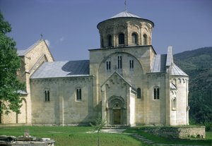 Sydlig udsigt over Sveta Bogodorica-kirken af Serbian School