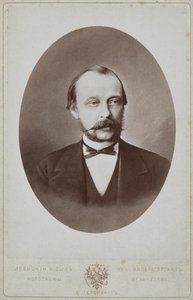Portræt af grev Dmitry Andreyevich Tolstoy 1823-1889, 1887 af Sergei Lvovich Levitsky
