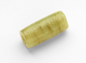 Perle, ca. 1600-1050 f.Kr af Shang Dynasty Chinese School