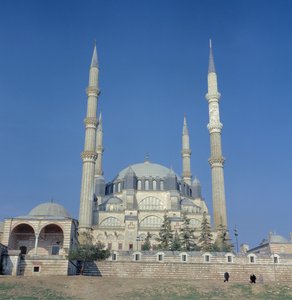 Udsigt over moskeen, osmannisk, bygget c.1569-75 af Sinan