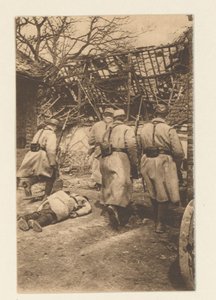 Slaget ved Arras (9. maj til juni) var ekstremt blodigt for tyskerne. (...) Her er en episode af erobringen af ​​Neuville (...) (titel på objekt) 12 cartes postales illustrées de la Grande Guerre / Pochette No 2 (serietitel på objektet af Sémaphore