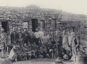 En minegruppe (s/h-billede) af South African Photographer