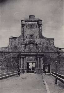 Cadiz: Puerta de Tierra (s/h foto)