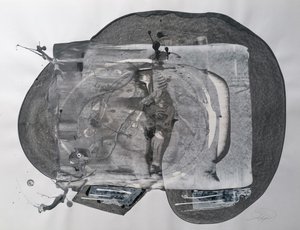 Abstrakt grå figur af Stefano Mazzolini