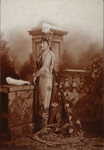 Louise, hertuginde af Devonshire, som Zenobia, dronning af Palmyra, hertuginden af Devonshires diamantjubilæumsbal i Devonshire House