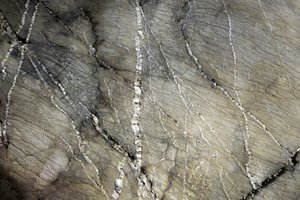 Naturlige klippeårer af Studio Meikle