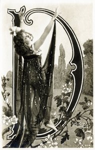 D: Frøken Roessler, danserinde fra Belle Epoque - Alfabet på postkort af Studio Reutlinger