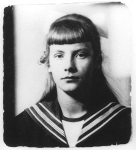 Greta Garbo som teenager (s/h-billede)