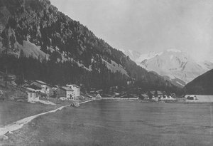 Champey and the Grand-Combin (s/h foto) af Swiss Photographer