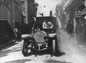 En panservogn tilhørende unge tyrkere, 1909
