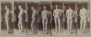 Fotografier af en stående mandlig nøgenmodel („Joseph Smith“) af Thomas Eakins