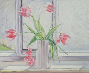 Tulipaner mod bevægende vand af Timothy Easton