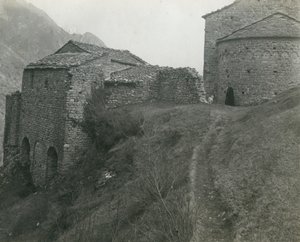 Klosteret San Pietro al Monte, Civate, Lombardiet, Italien, fotografi af Ugo Monneret de Villard, ca. 1910 af Ugo Monneret de Villard